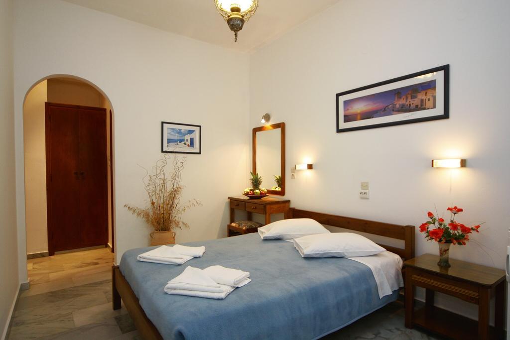 Anna Platanou Hotel Páros Eksteriør bilde